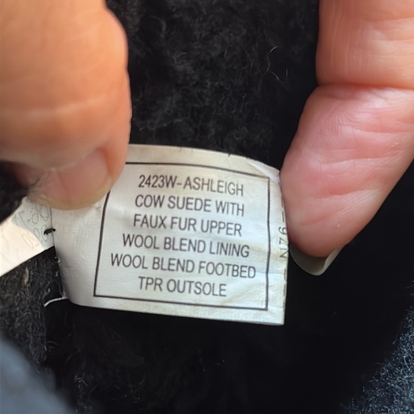 BEAR PAW Ashleigh Black Suede Slip on Boot Sz 10 - Picture 14 of 14